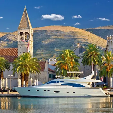 Apartment In Okrug Gornji With Terrace, Air Conditioning, Wifi, Washing Machine 5059-3 Trogir